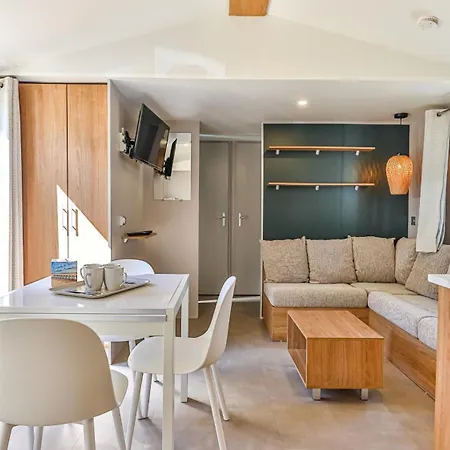 Le Bois Dormant 761 By Nova *