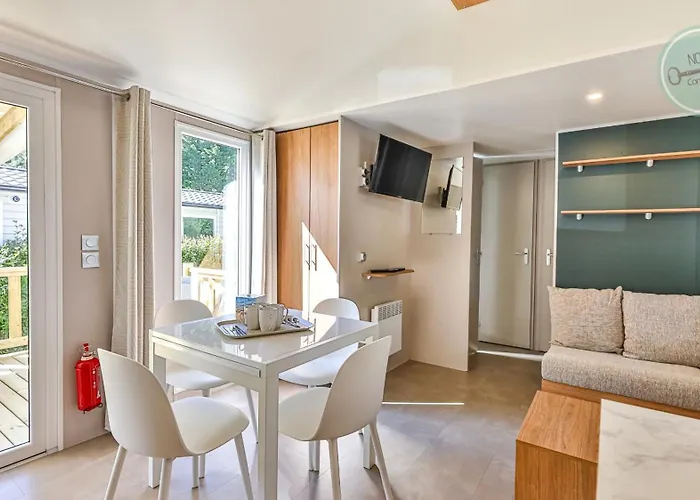 Le Bois Dormant 761 By Nova 펜션 *