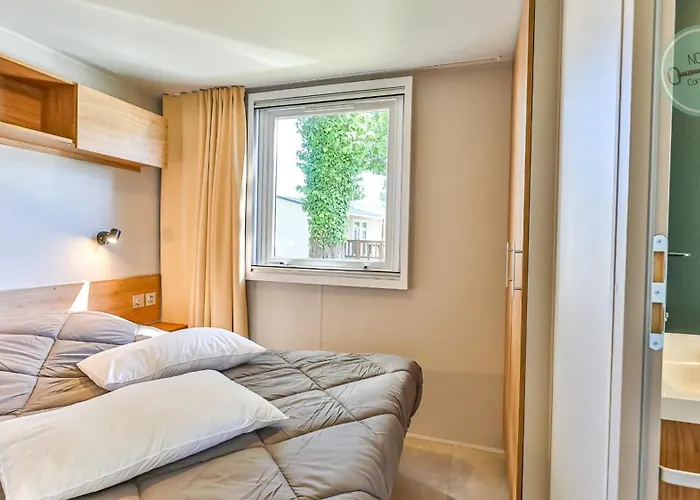 Le Bois Dormant 761 By Nova 생장드몽