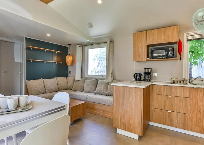 Le Bois Dormant 761 By Nova 펜션